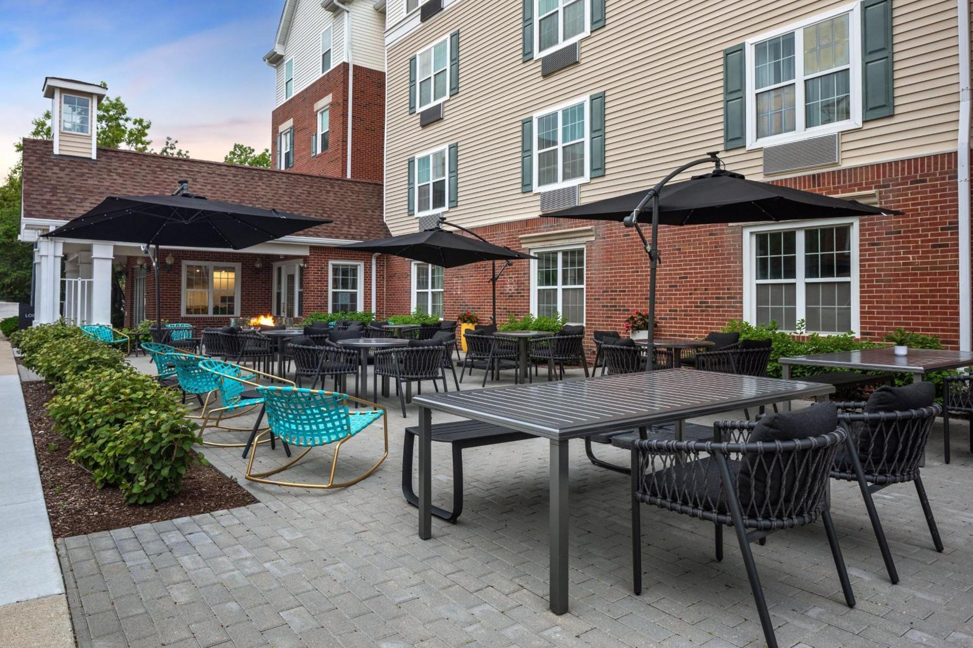 Towneplace Suites Chicago Lombard Eksteriør billede